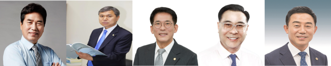 왼쪽부터 백군기 용인시장, 이건한 전 용인시의회 의장, 김기준 용인시의회 의장, 이우현 전 용인시의회 의장, 진용복 경기도의회 부의장