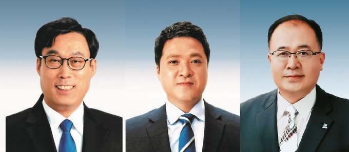 (왼쪽부터)경기도의회 예산결산특별위원장에 선출된 김달수 의원, 부위원장에 선출된 박태희 의원, 이종인 의원(사진=경기도의회 제공)