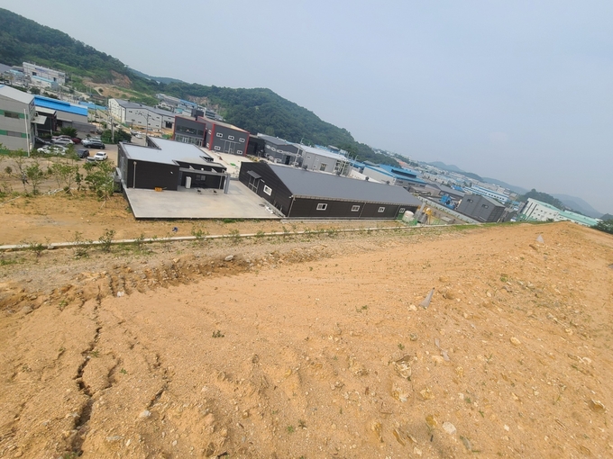 남양읍 북양리 일대 산림 1만2000㎡가량이 불법으로 형질 변경된 사실을 적발됐다. (사진=최순철 기자)