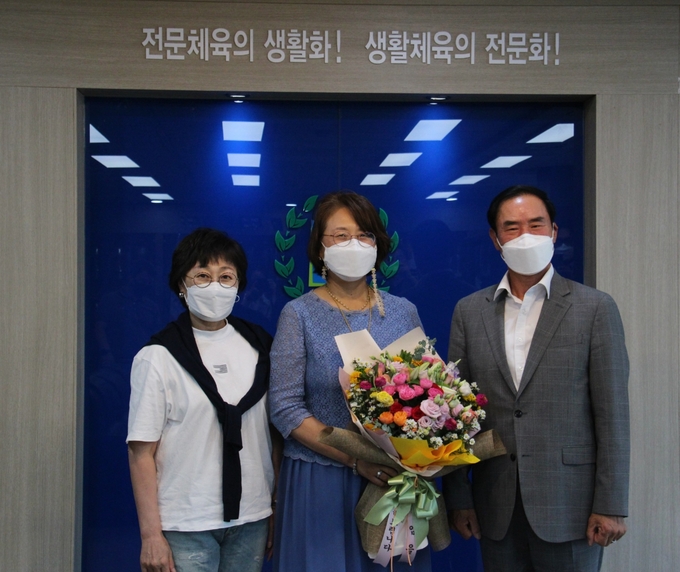 경기도체육회가 한국스포츠정책과학원과 간담회를 개최했다. (사진=경기도체육회 제공)