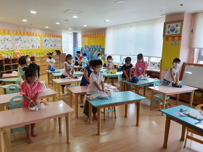용인소방서가 진행한 온라인 용인시민안전체험관 시범 운영 모습 (사진=용인소방서 제공)