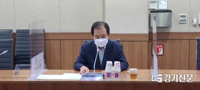 박윤국 포천시장이 위원회 위원 위촉식에서 인사말을 하고 있다. (사진=문석완 기자)