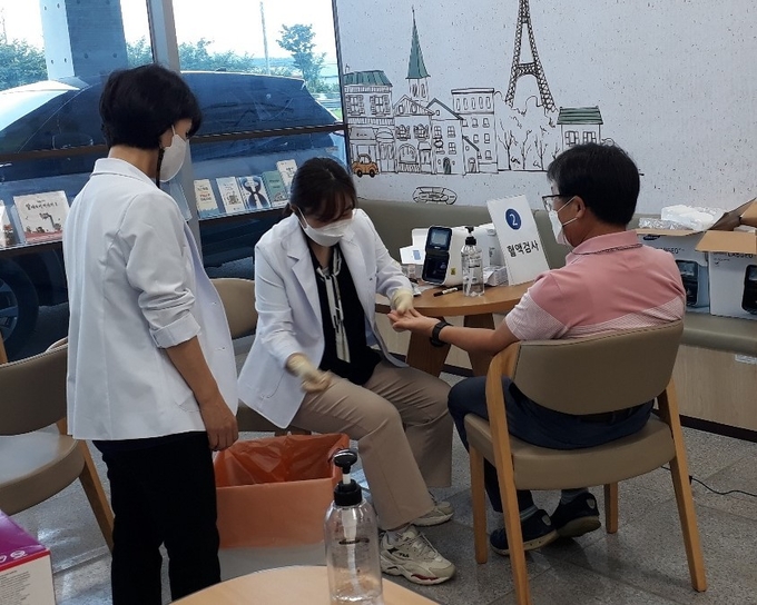 광주시가 비대면, 모바일 헬스케어에 참여자 2배 확대 실시한다. (사진=광주시 제공)