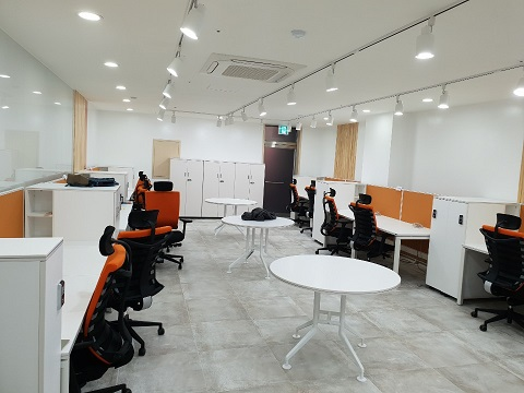 경기북부 청년창업사관학교 사무공간 (사진=중소벤처기업진흥공단 경기지역본부)