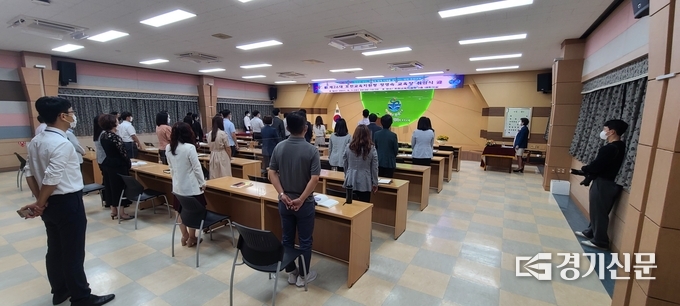 포천교육지원청 3층 대회의실에서 신임 정영숙 교육장의 취임식이 열리고 있다. (사진=문석완 기자)