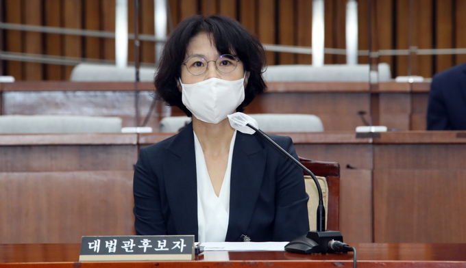 오경미 대법관 후보자가 15일 국회에서 열린 인사청문회에서 모두발언을 하고 있다. 사진= 연합뉴스 