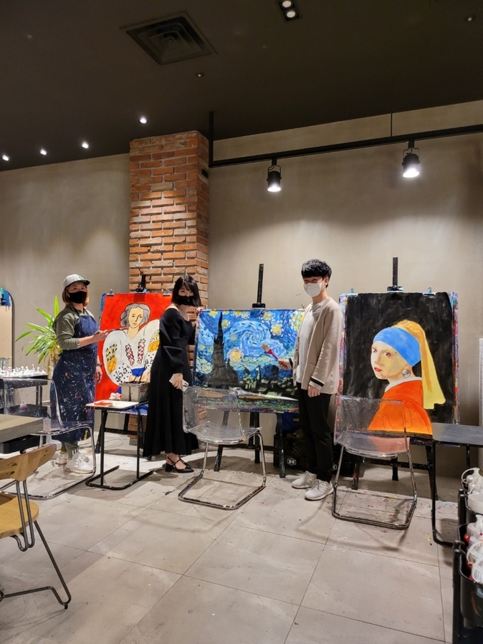 유유기지 부평이 상반기 운영한 청년모임지원 6개 팀의 활동이 성황리에 마무리됐다. ( 사진 = 부평구 제공 )