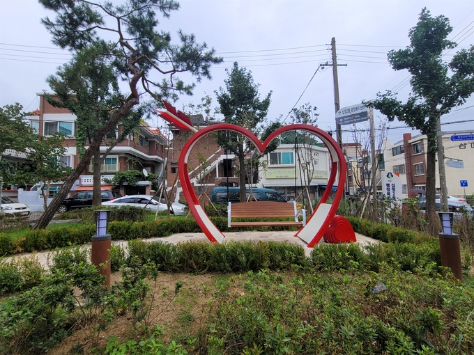 부평구 십정동 약산공원 생태놀이터 전경. ( 사진 = 부평구 제공 )