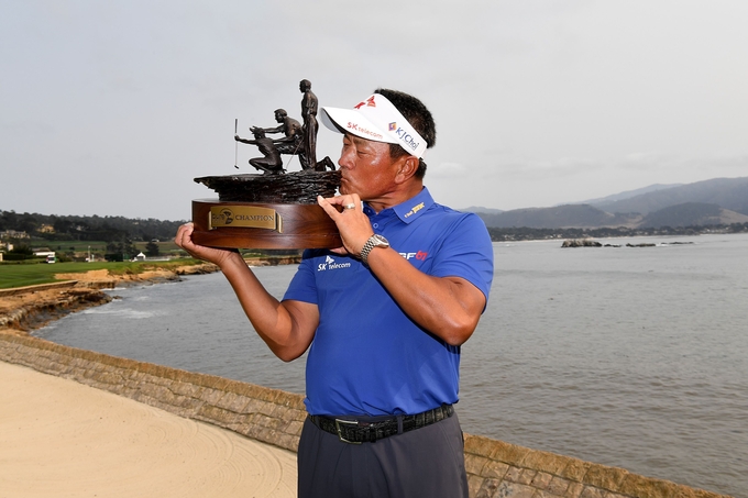 대한민국 남자골프 간판 최경주가 한국인 최초 PGA 챔피언스투어 우승을 차지했다. (사진=AFP·연합뉴스 제공)