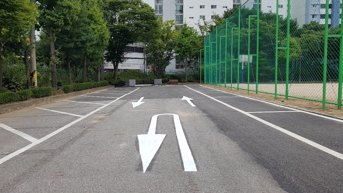 군포시 흥진초.중.고등학교 부설주차장 인근 오금동 주민들에게 개방된다. (사진=군포시 제공)