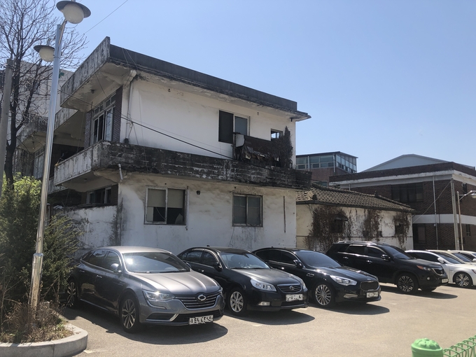동두천 시범 사업지 빈집 (사진 = 경기도 제공)