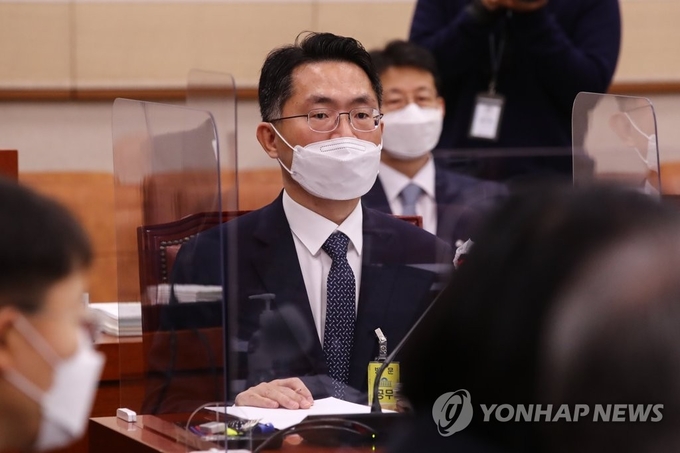 14일 국회 법제사업위원회 국정감사에 출석한 이정수 서울중앙지검장. (사진=연합뉴스)