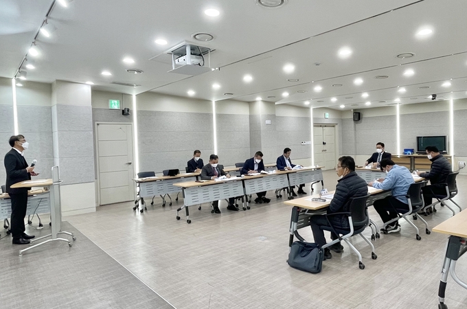 파주시의회 지방재정조례연구단체의 연구용역 최종보고회가 실시되고 있다. (사진=파주시의회 제공)