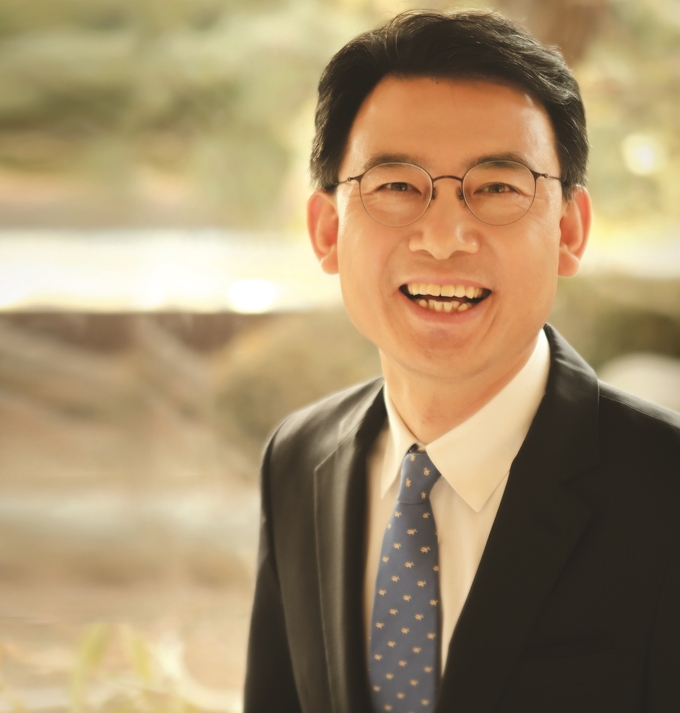 더불어민주당 주거복지특별위원회 부위원장에 임명된 최현덕 전 남양주시 부시장. (사진=본인 제공)