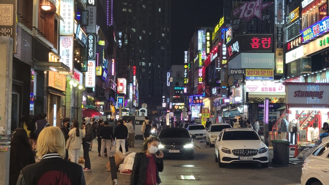 1일 안산시 중앙역 번화가. (사진=신연경 기자)
