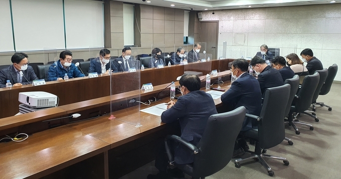 파주시가 주민참여예산 선정을 위한 회의를 갖고 있다. (사진=파주시 제공)