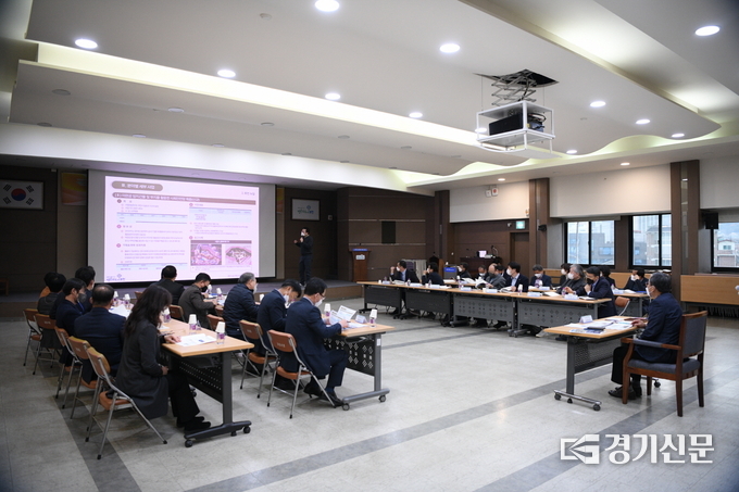 ‘포천 뉴딜 전략사업 계획수립 연구용역’ 최종보고회가 열리고 있다. (사진=포천시 제공)