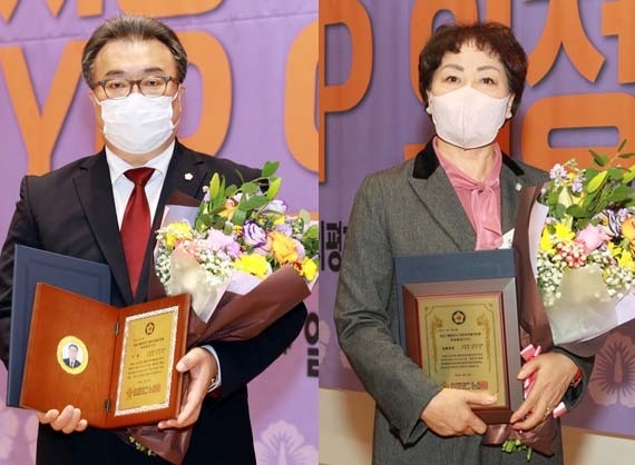 임호석 의정부시의회 의원(왼쪽)과 박순자 의정부시의회 의원. (사진=의정부시의회 제공)