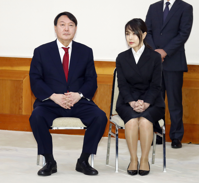 국민의힘 윤석열 대선 후보와 배우자 김건희 씨 (사진=연합뉴스 제공/자료사진)