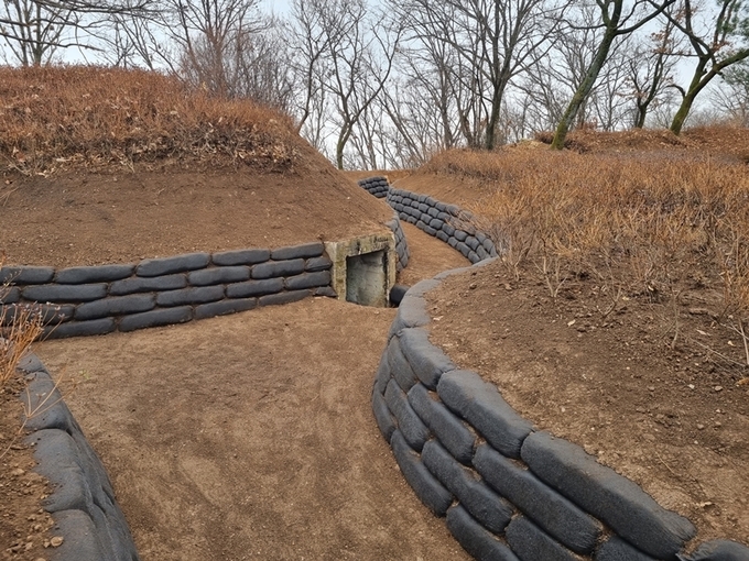 파주 월롱산 정상이 친환경 식생토낭으로 새롭게 정비됐다. (사진=파주시 제공)