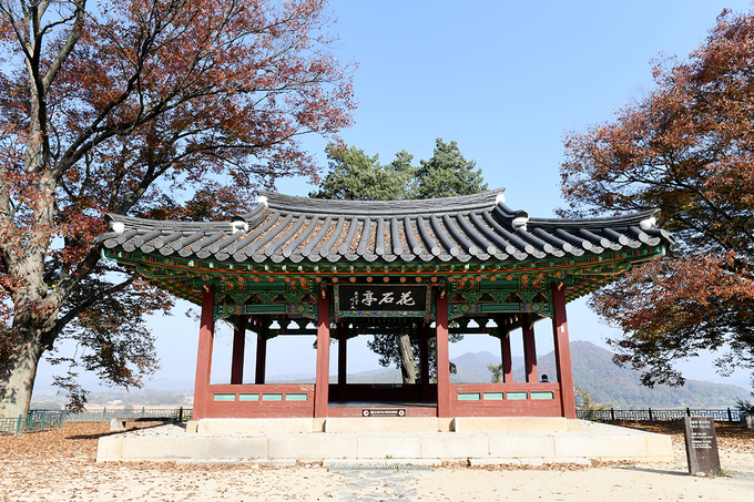 파주시 파평면 율곡리에 있는 화석정. (사진=파주시 제공)