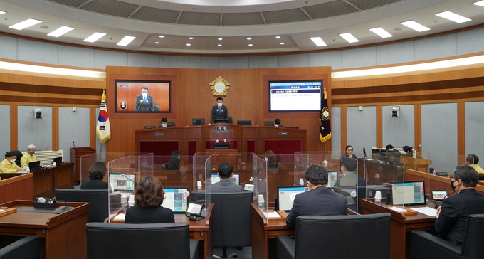 오산시의회, 제262회 제2차 정례회 폐회 장면.(사진=오산시 의회 제공)