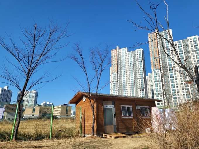 인천 미추홀구 학익동에 있는 버스노선 운수종사자들을 위한 휴게시설. ( 사진 = 유정희 기자 )