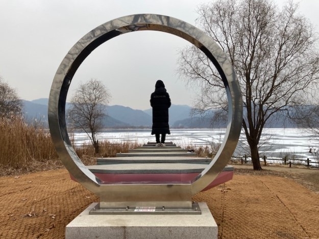 배다리를 건너는 장면 (사진=남양주시 제공)