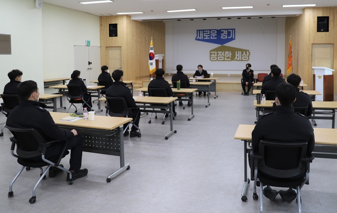 신임 소방공무원 자체 직무교육에 참여하고 있다. (사진=분당소방서 제공)