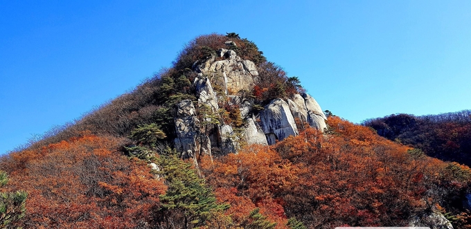 운악산 서봉 정상. (사진=포천시 제공)