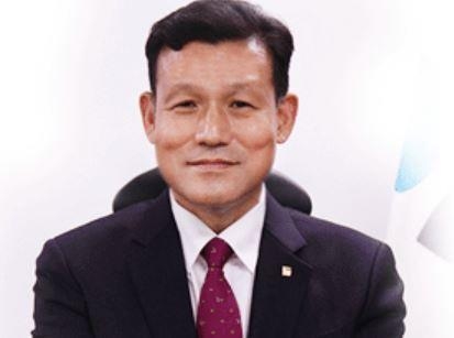 윤정수 전 성남도시개발공사 사장. (사진=성남도시개발공사 홈페이지 캡처./연합뉴스)