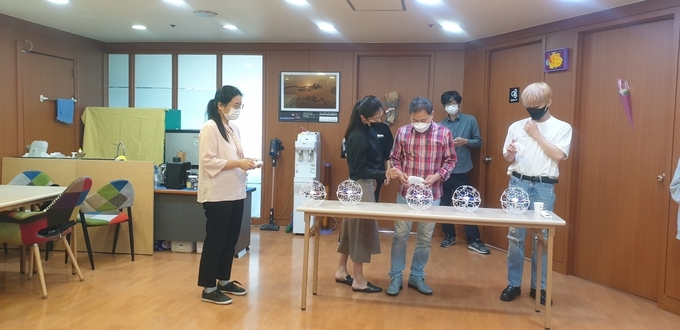 미추홀구는 우수 평생학습동아리 지원사업을 실시하며 오는 21일까지 신청을 받는다. ( 사진 = 미추홀구 제공 )