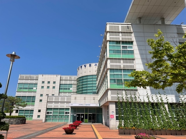 광주시립중앙도서관 전경.(사진=광주시립중앙도서관 제공)