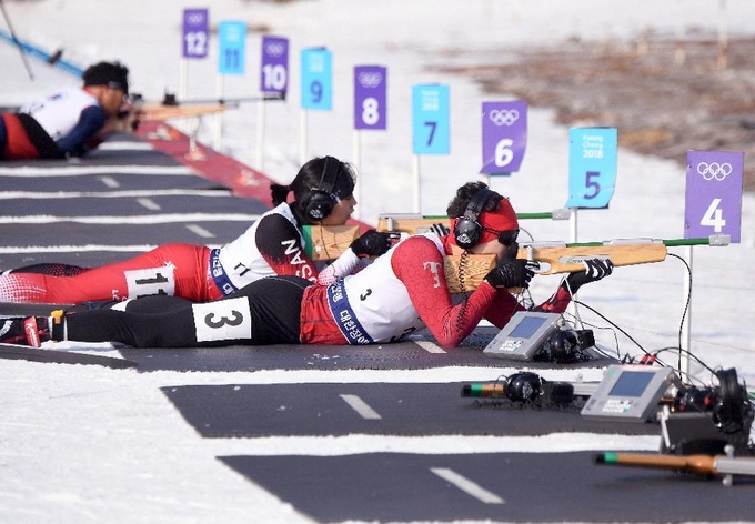 13일 강원도 평창군 알펜시아 바이애슬론경기장에서 열린 제19회 전국장애인동계체육대회 바이애슬론 경기에서 선수들이 사격을 하고 있다. (사진=대한장애인체육회 제공)