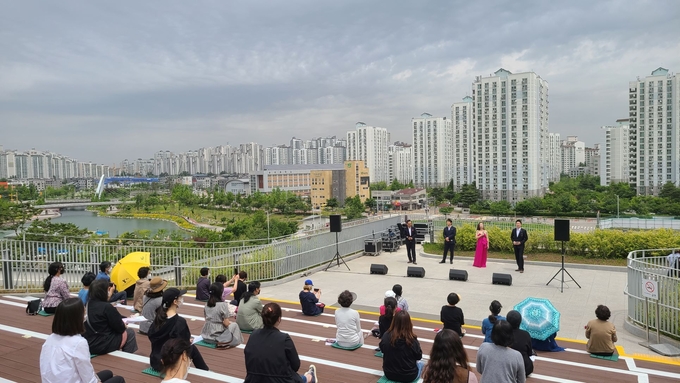 '찾아가는 문화복지공연' 공연 모습. (사진=경기아트센터 제공)