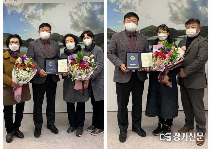 소흘읍 주민 이춘자 씨(왼쪽)와 김종인 씨(오른쪽)가 2021년 선행도민으로 도지사 표창을 받았다. (사진=포천시 제공)
