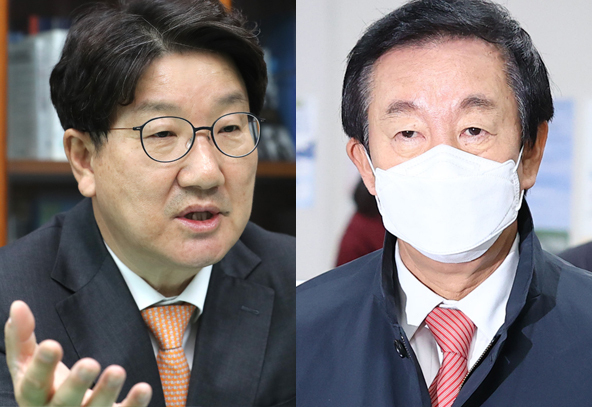 왼쪽부터 권성동 국민의힘 의원, 김성태(64) 전 미래통합당 의원. (사진=연합뉴스)