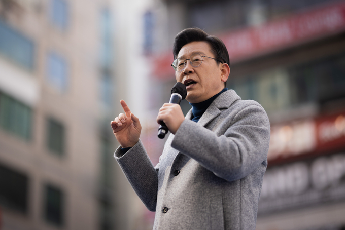 더불어민주당 이재명 대선 후보가 22일 인천시 남동구 로데오거리광장에서 열린 인천 집중 유세에서 연설하고 있다. (사진=국회사진기자단/연합뉴스 제공)