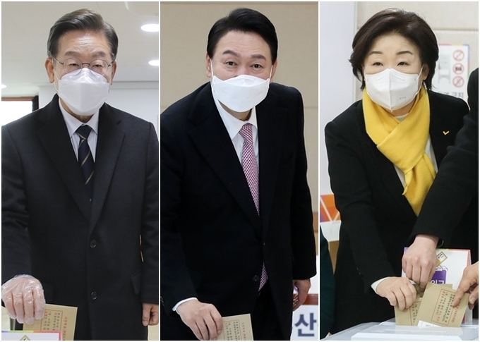 더불어민주당 이재명 대선후보(왼쪽부터), 국민의힘 윤석열 대선후보, 정의당 심상정 대선후보가 4일 오전 사전투표소에서 투표하고 있다. (사진=국회사진기자단/연합뉴스)