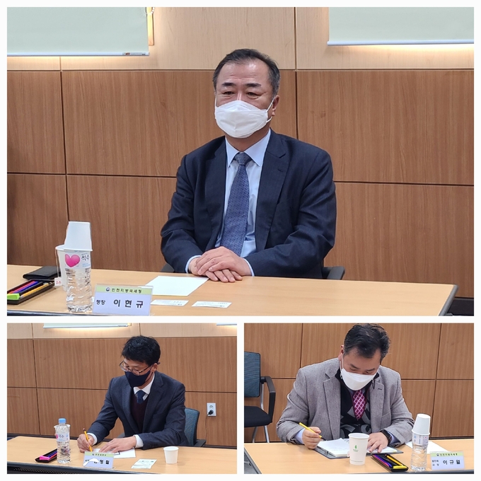 이현규 인천지방국세청장(상), 이규열 인천지방국세청 법인세 과장(하우), 김형철 포천세무서장(하좌). (사진=문석완 기자)