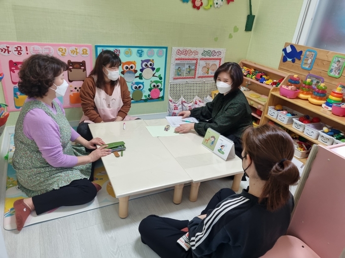 파주시의 보육교직원 대상 스트레스 비우Go, 나누Go 상담 모습(사진=파주시 제공)
