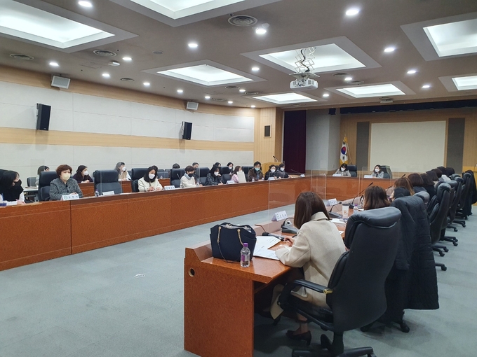 정담회를 진행하는 모습 (사진=경기도 제공)