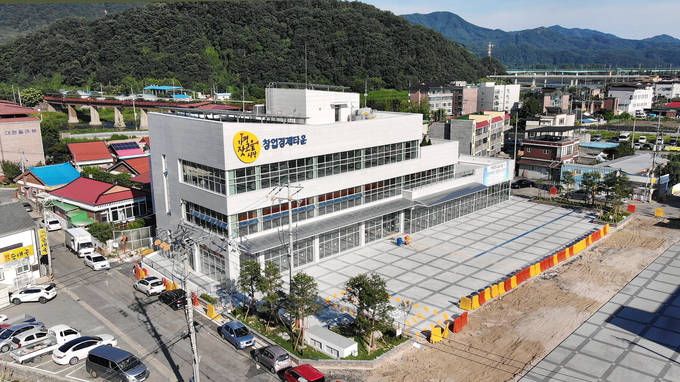 가평잣고을시장 창업경제타운 전경. (사진=가평군 제공)<br>