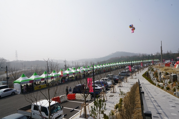 광명도시공사, 도농상생 실현을 위한 광명동굴 상생장터를 개장한다.(사진=광명도시공사 제공)