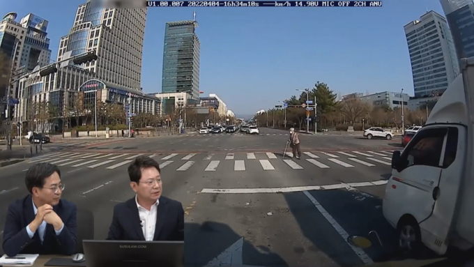 (사진=유튜브 한문철LIVE 갈무리)