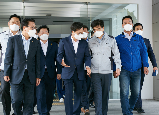 김동연 더불어민주당 경기지사 후보는 “공무원들이 기존에 일하던 방식을 깨려는 의식이 없다면 이번 윤석열 정부에서도 기업의 규제 개혁은 분명히 실패할 것”이라고 단언했다. (사진=김동연 동행캠프 제공)