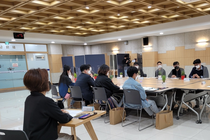 지난해 군포시의 청년과 함께 하는 토크 미팅 장명.(사진=군포시 제공)