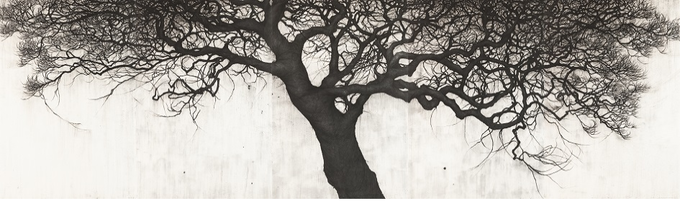 경계에서 _마주하다Ⅰ, 194x651.5cm 한지에 먹, 2020. (사진=안상철미술관 제공)