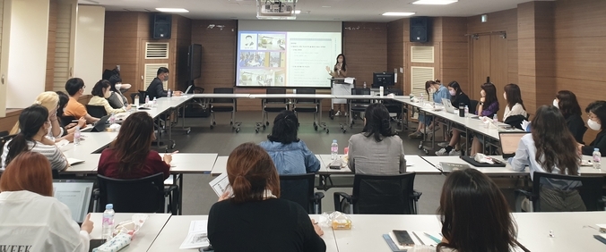 시흥혁신교육포럼 미래교육공간분과 역량강화 연수를 개최했다.(사진=시흥교육지원청 제공)