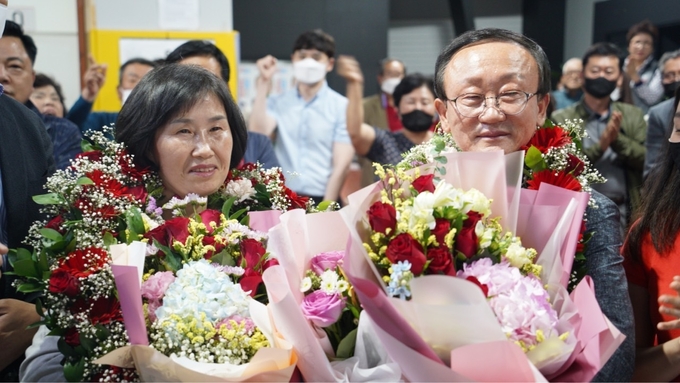 김덕현 국민의힘 연천군수 당선자(오른쪽).(사진=김덕현 국민의힘 연천군수 당선자 캠프 제공)